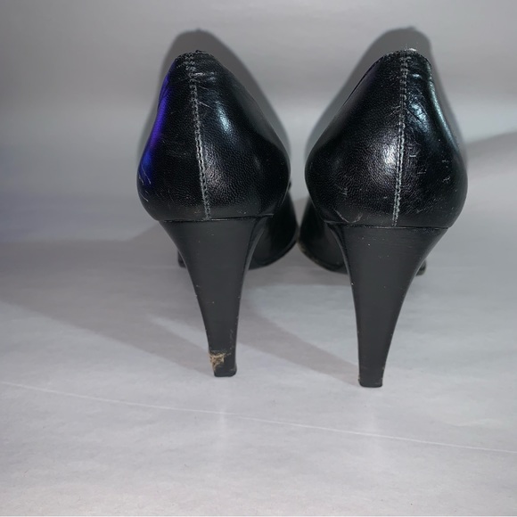 CÉLINE size 36B black calfskin leather PUMPS w/14k gold plated Macadam CHAINLINK - Picture 8 of 12